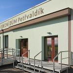Petřvaldík žije – vybavení nového společenského domu