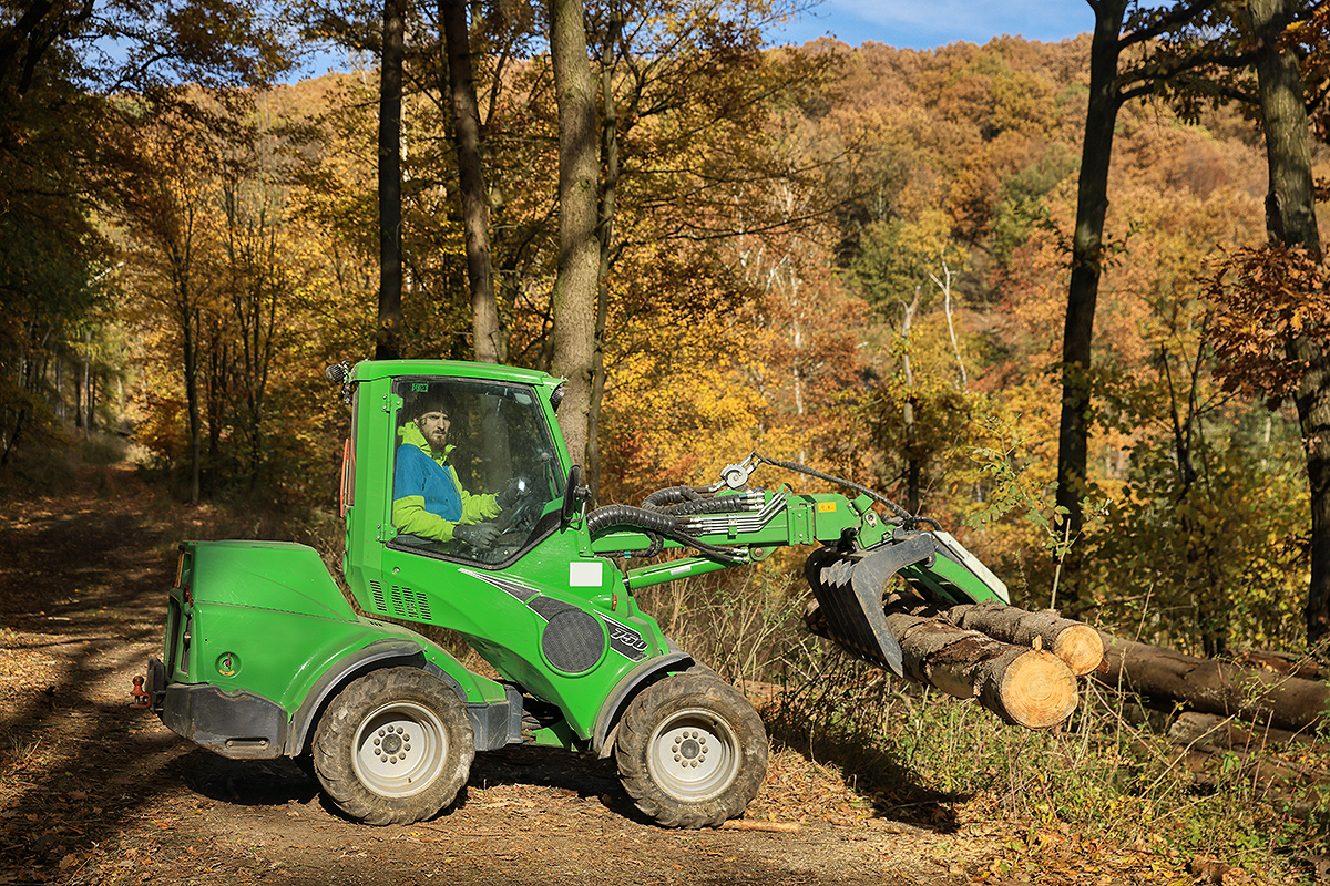 Nákup lesní techniky