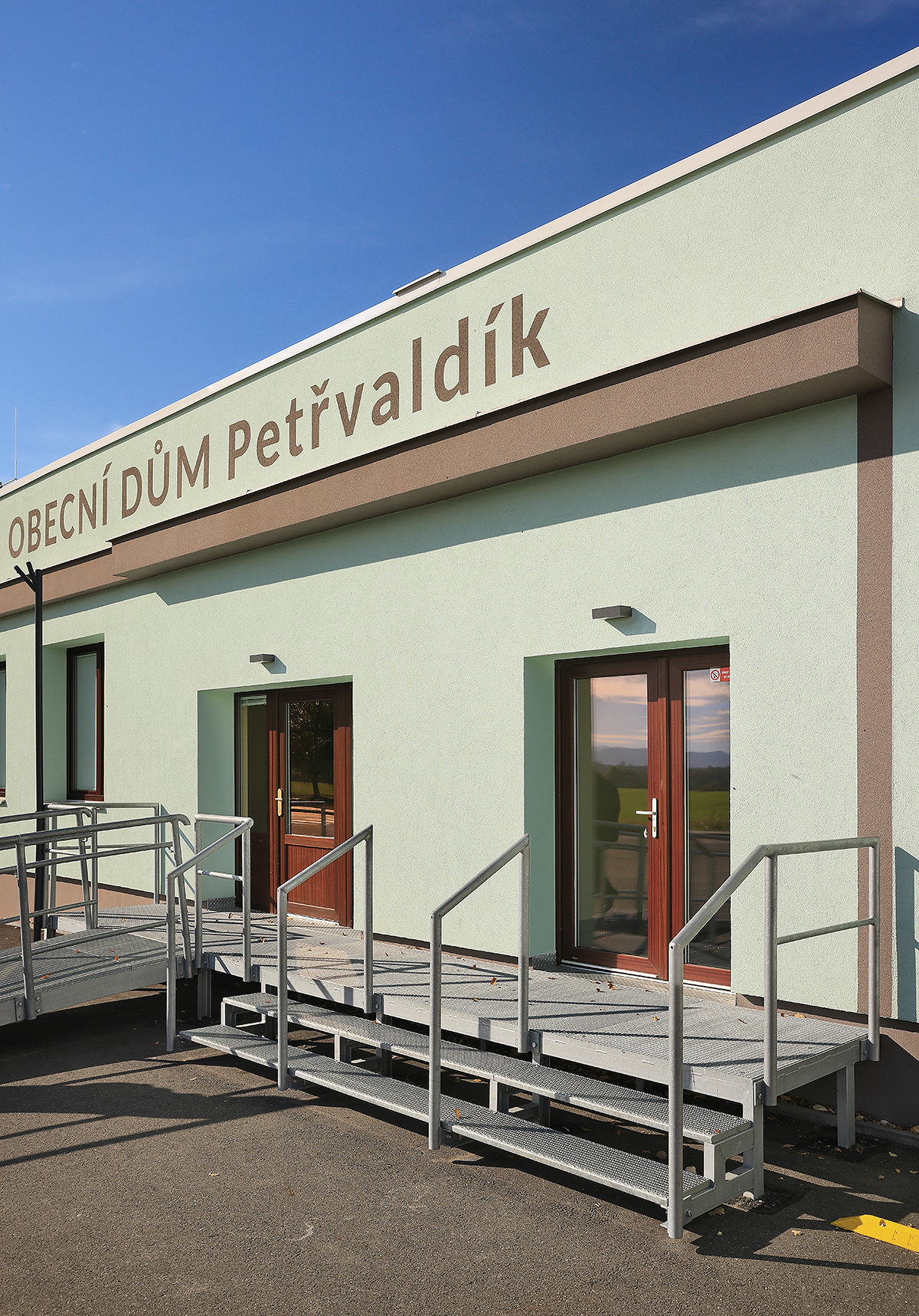 Petřvaldík žije – vybavení nového společenského domu