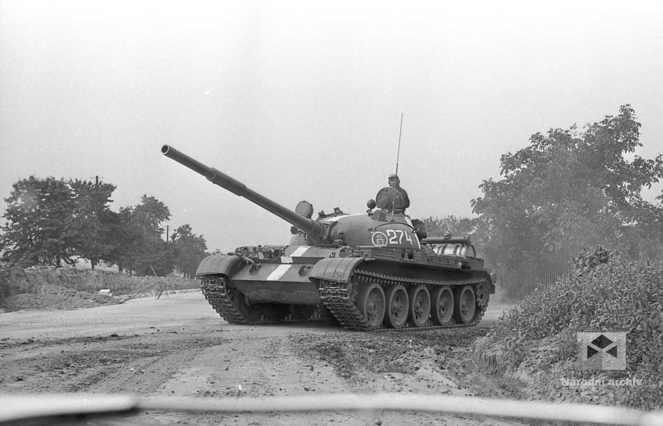 Okupace v srpnu 1968 ochromila i české zemědělství. Invaze zapříčinila odchod odborníků a zastavení vývoje zemědělské vědy, vzdělávání a modernizace sektoru