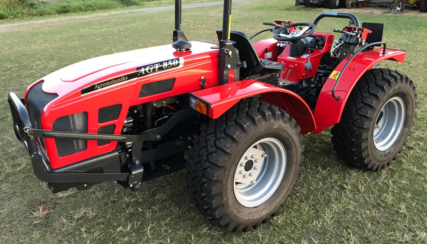 Pořízení svahového traktoru pro  hospodářství s chovem ovcí v Nýdku