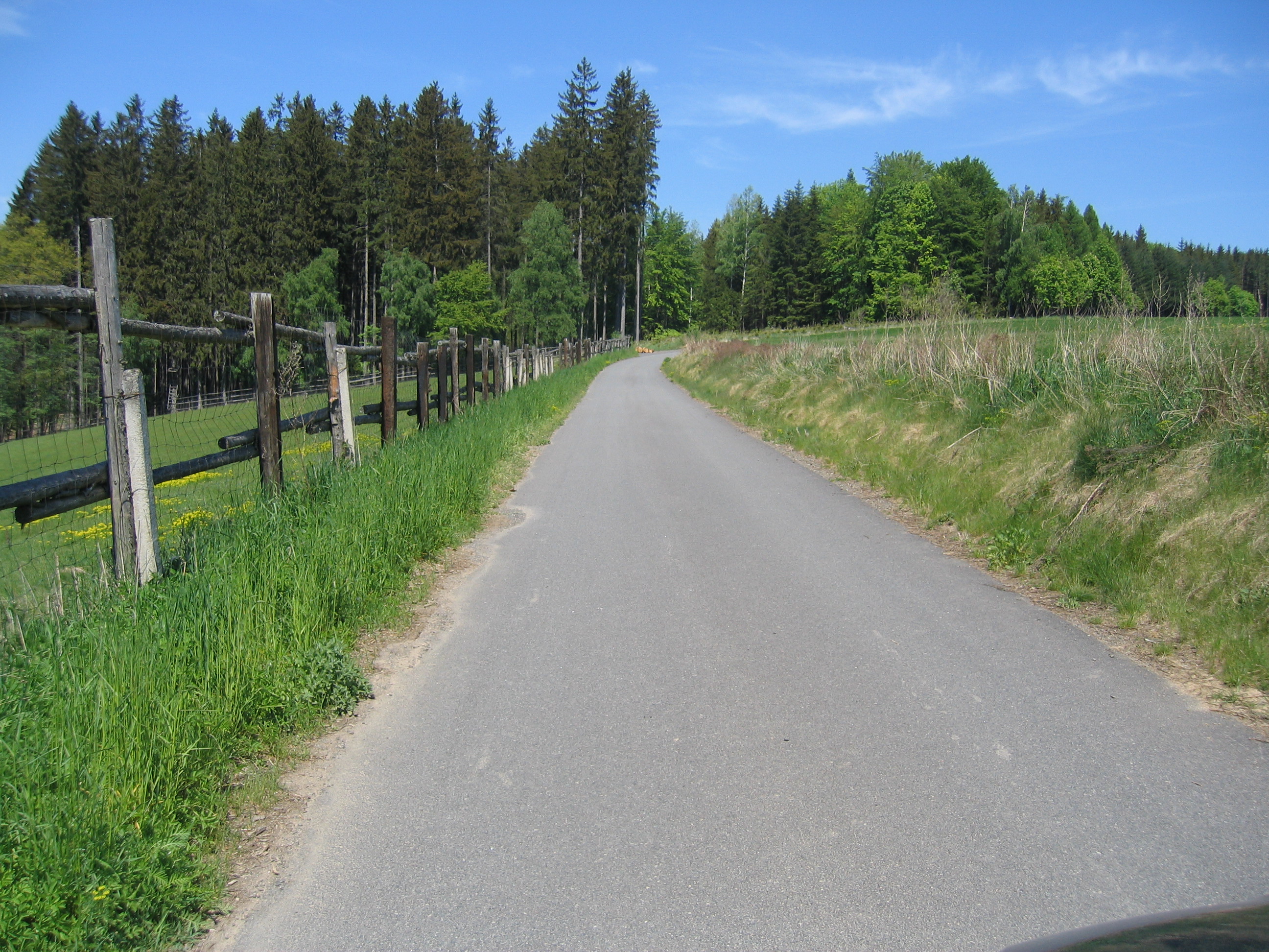 Výstavba polní cesty C18 Rozsochatec